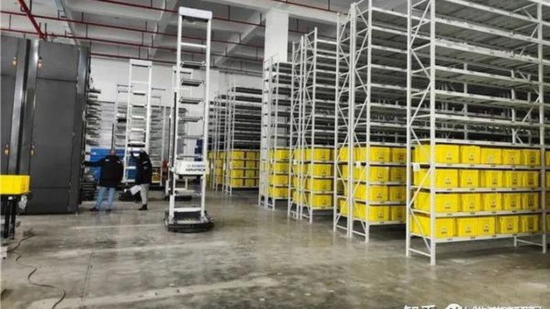 重型货架立柱的选型逻辑：关键因素与考量要点**